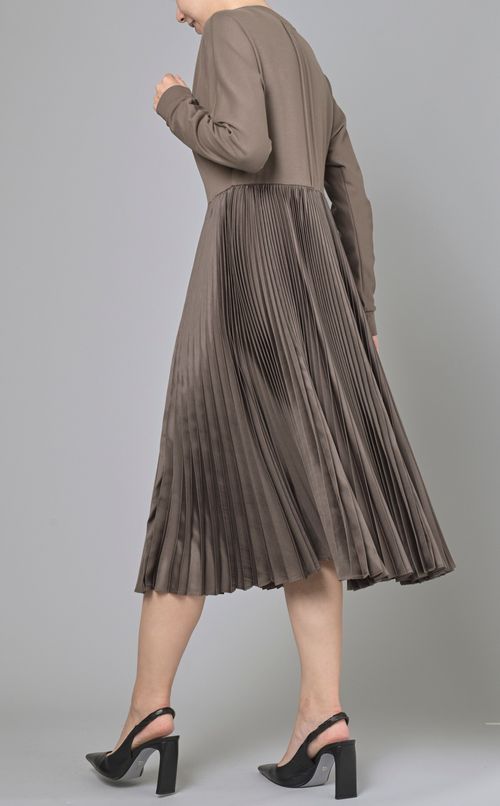 プリーツコンビドレス