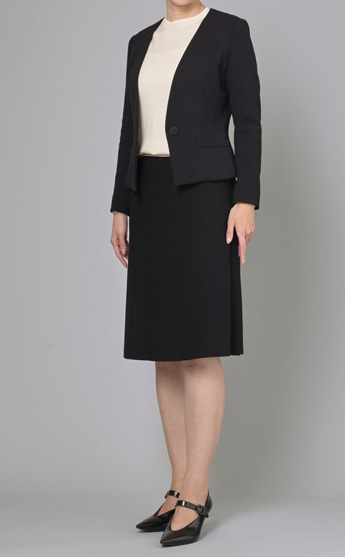 ノーカラージャケット