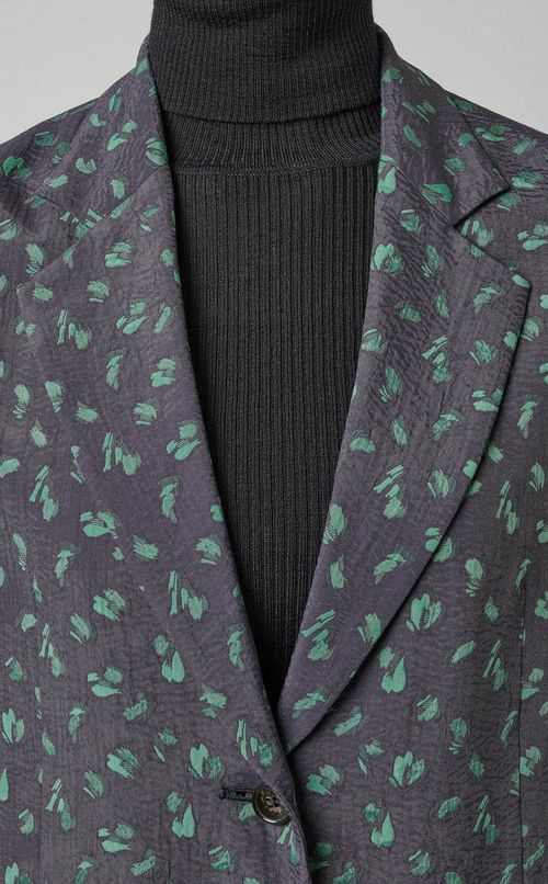 リーフジャガードジャケット