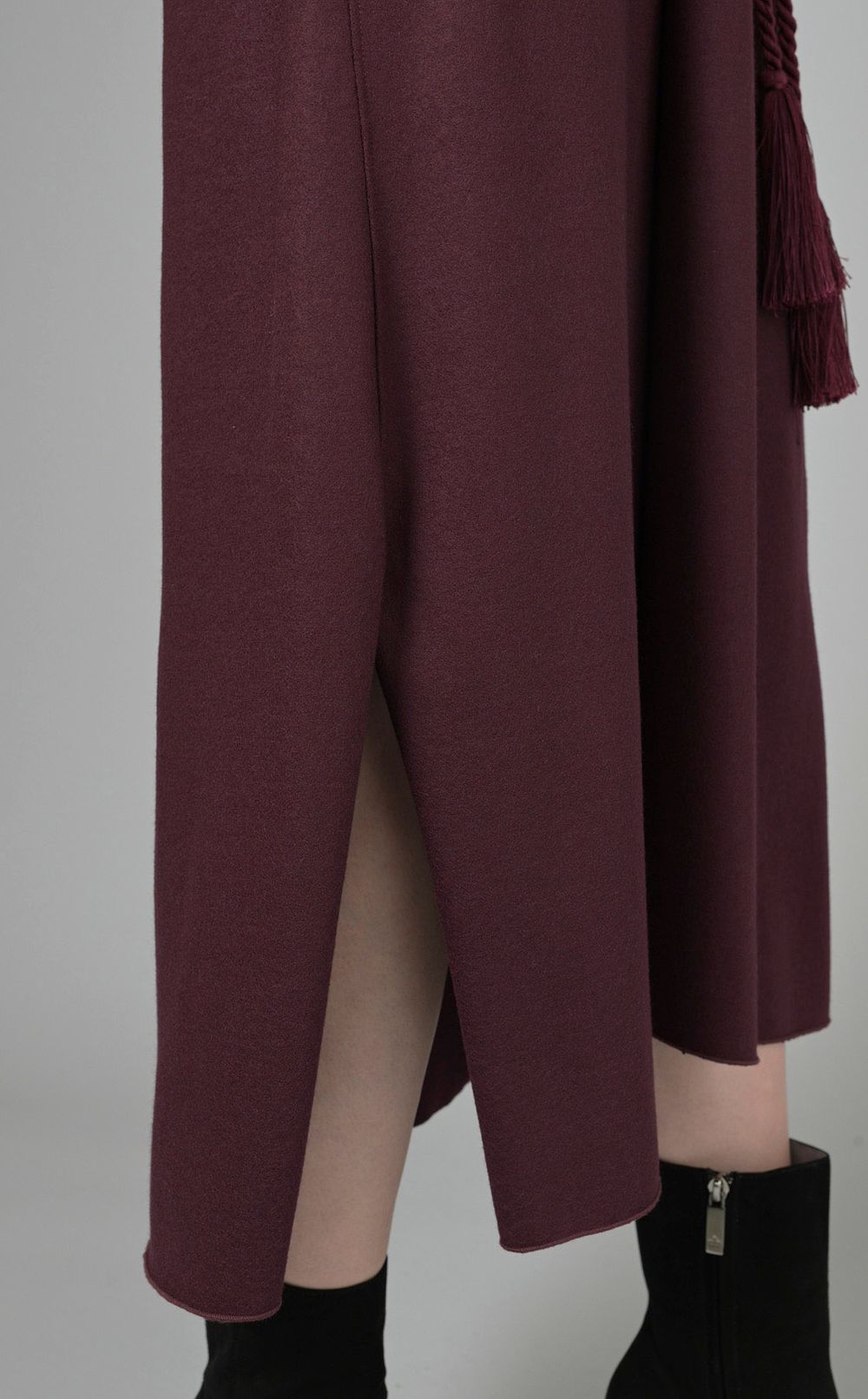 Vネックウールロングワンピース