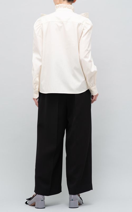 コットンヨークフリルシャツ