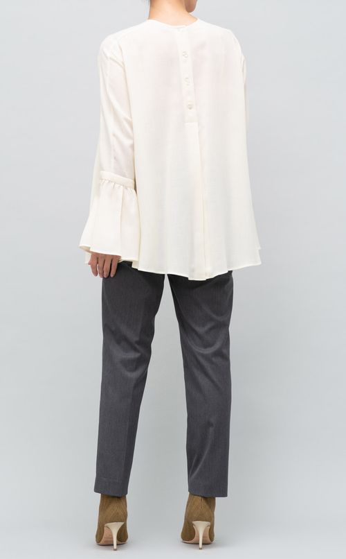 ウール混ベルスリーブブラウス