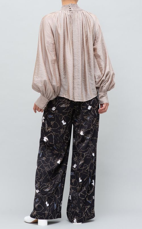 オーガンジーギャザーブラウス