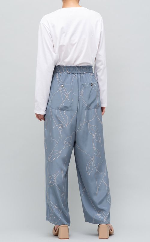 ボタニカルプリントイージーワイドパンツ