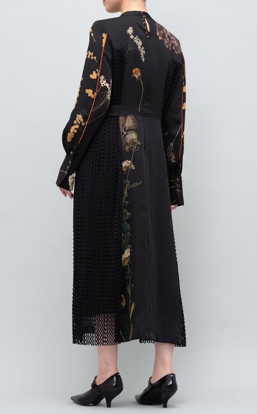 ベルト付きフラワープリントサテンワンピース