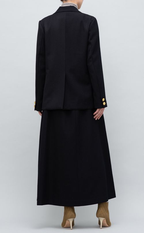 金ボタンダブルテーラードジャケット