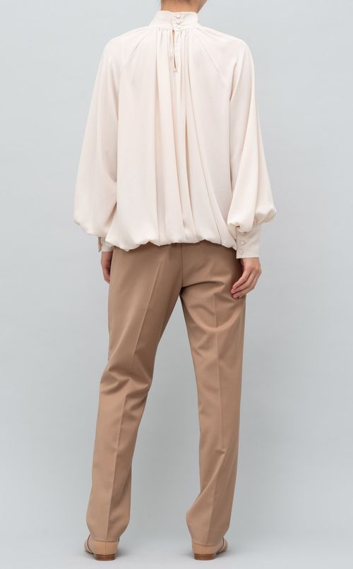 ハイネックギャザーブラウス