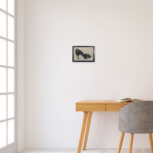 片足のハイヒール