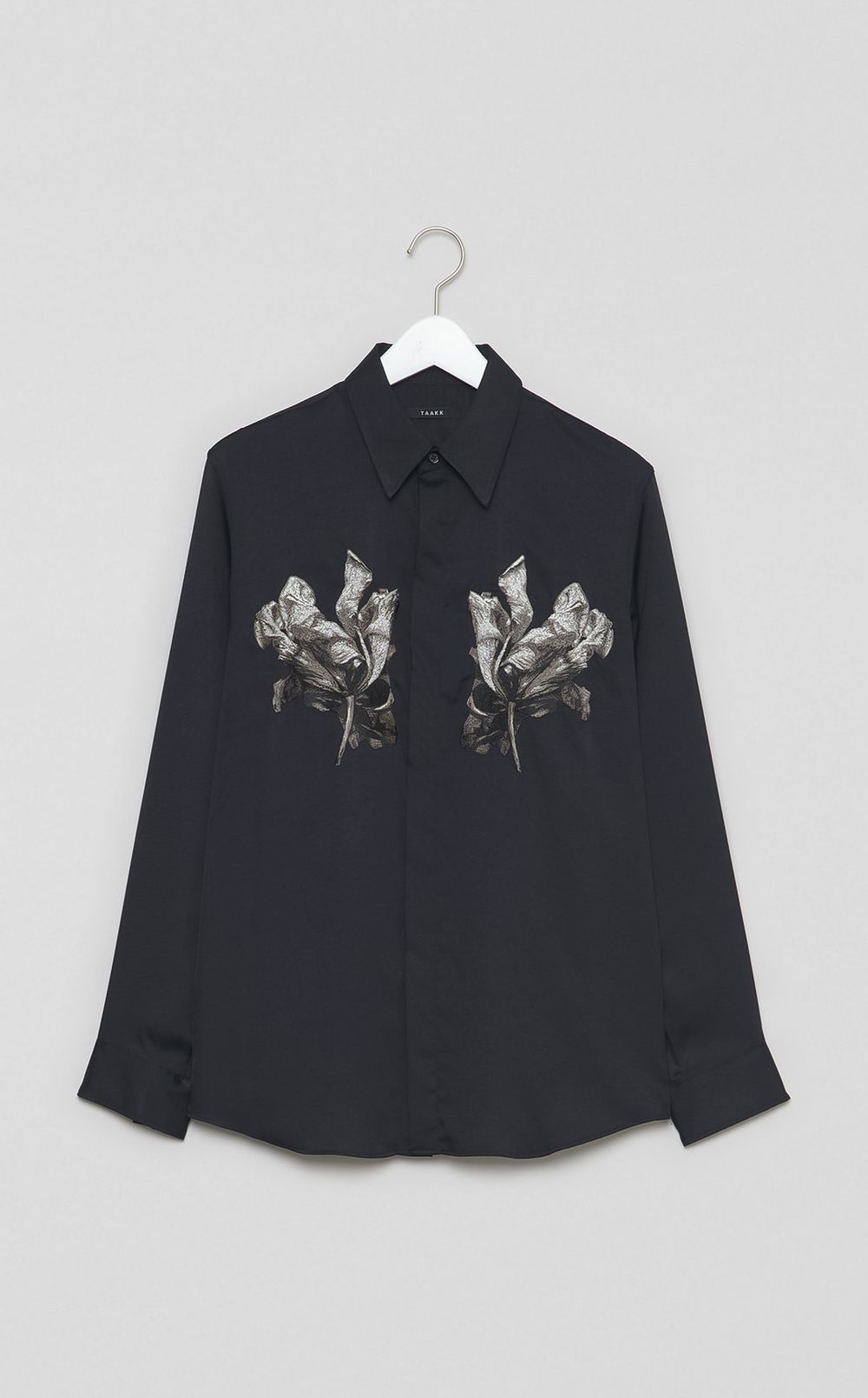 フラワーエンブロイダリーシャツ