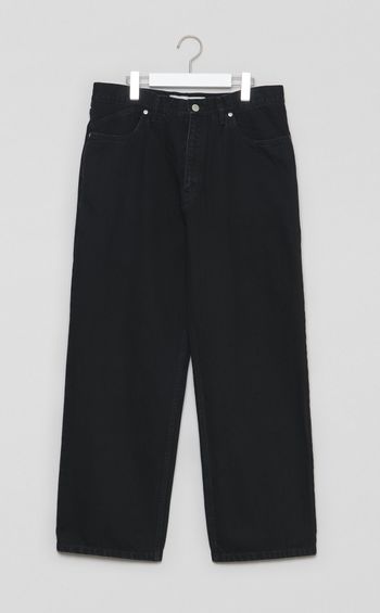 ストレートレッグ5ポケットデニム