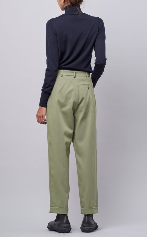 コットンストレッチテーパードパンツ