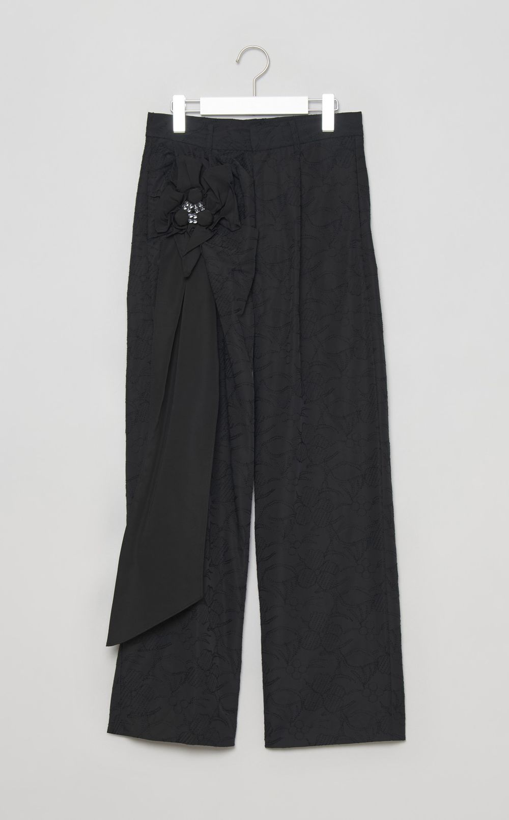 フラワーモチーフフリルパンツ