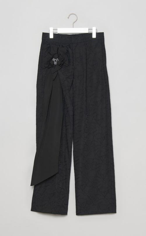 フラワーモチーフフリルパンツ