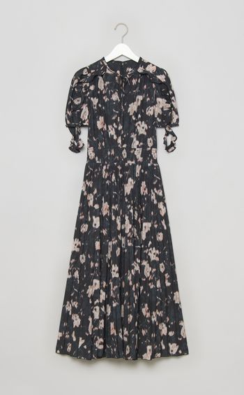 ブラードフラワープリントワンピース