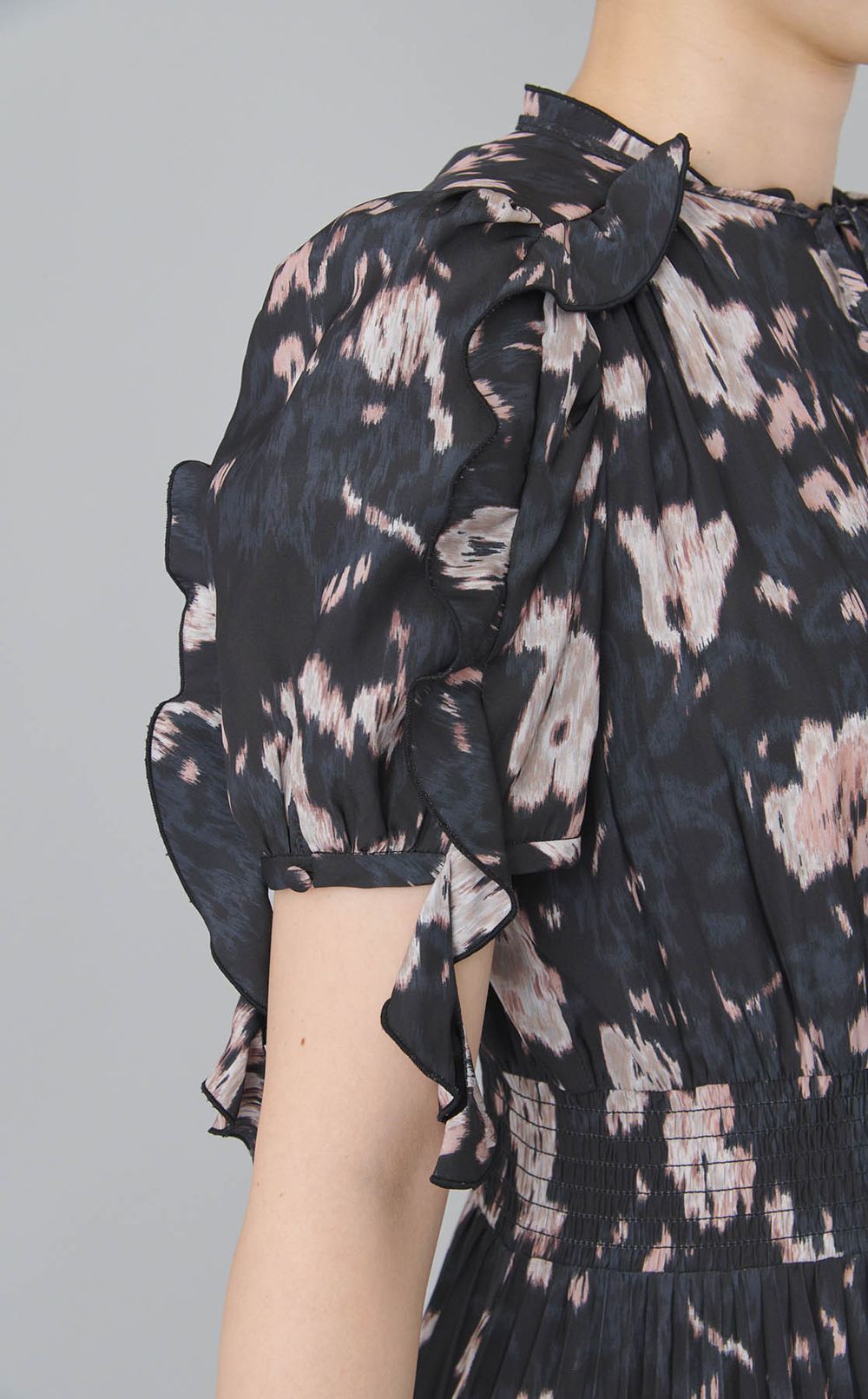 ブラードフラワープリントワンピース