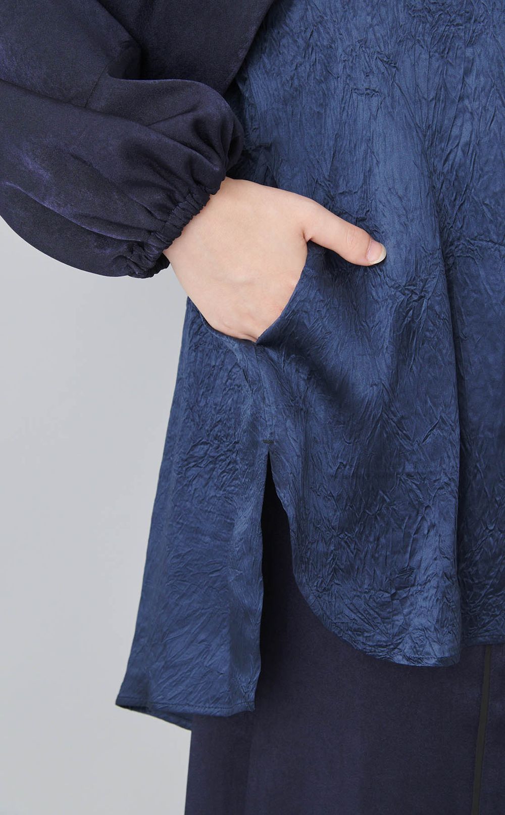 金駒刺繍レイヤードドレス