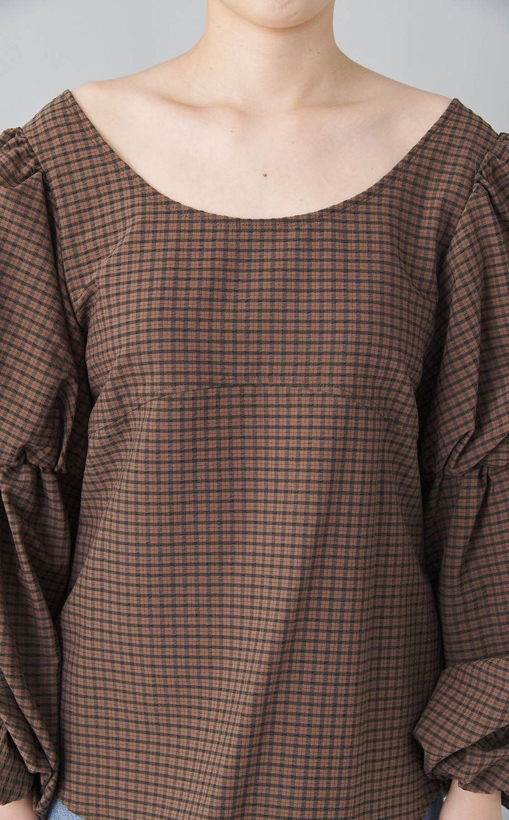 パフスリーブ2wayブラウス