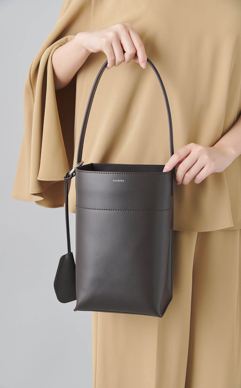 レザーワンショルダーバッグ