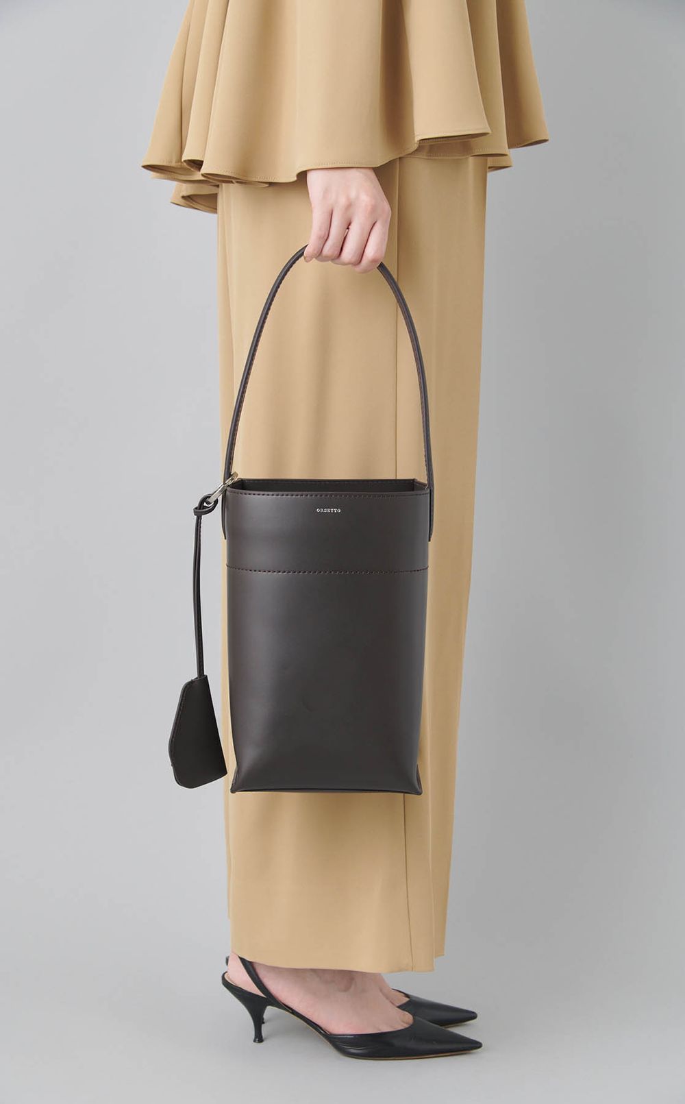 レザーワンショルダーバッグ