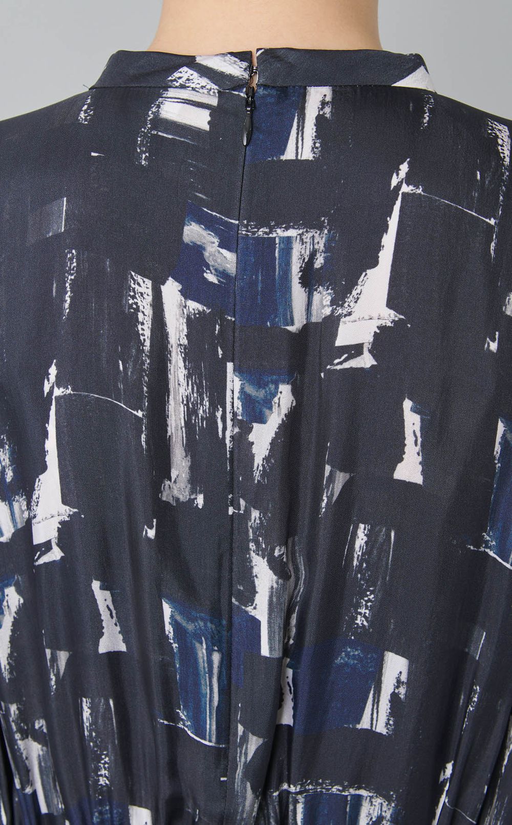 ペインティングプリントギャザードレス