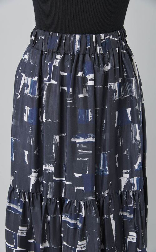 ペインティングプリントロングスカート