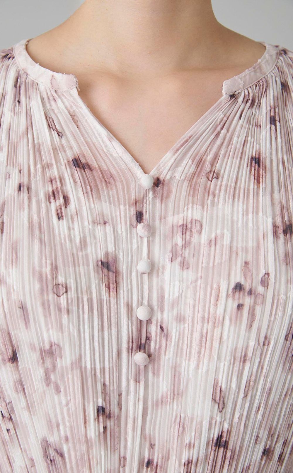 フラワープリントプリーツワンピース