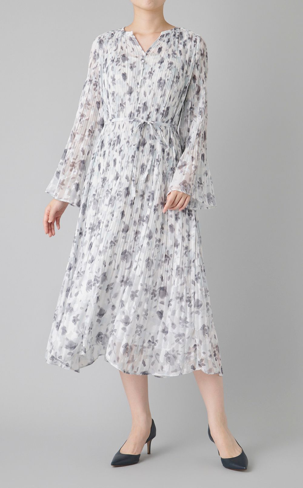 フラワープリントプリーツワンピース