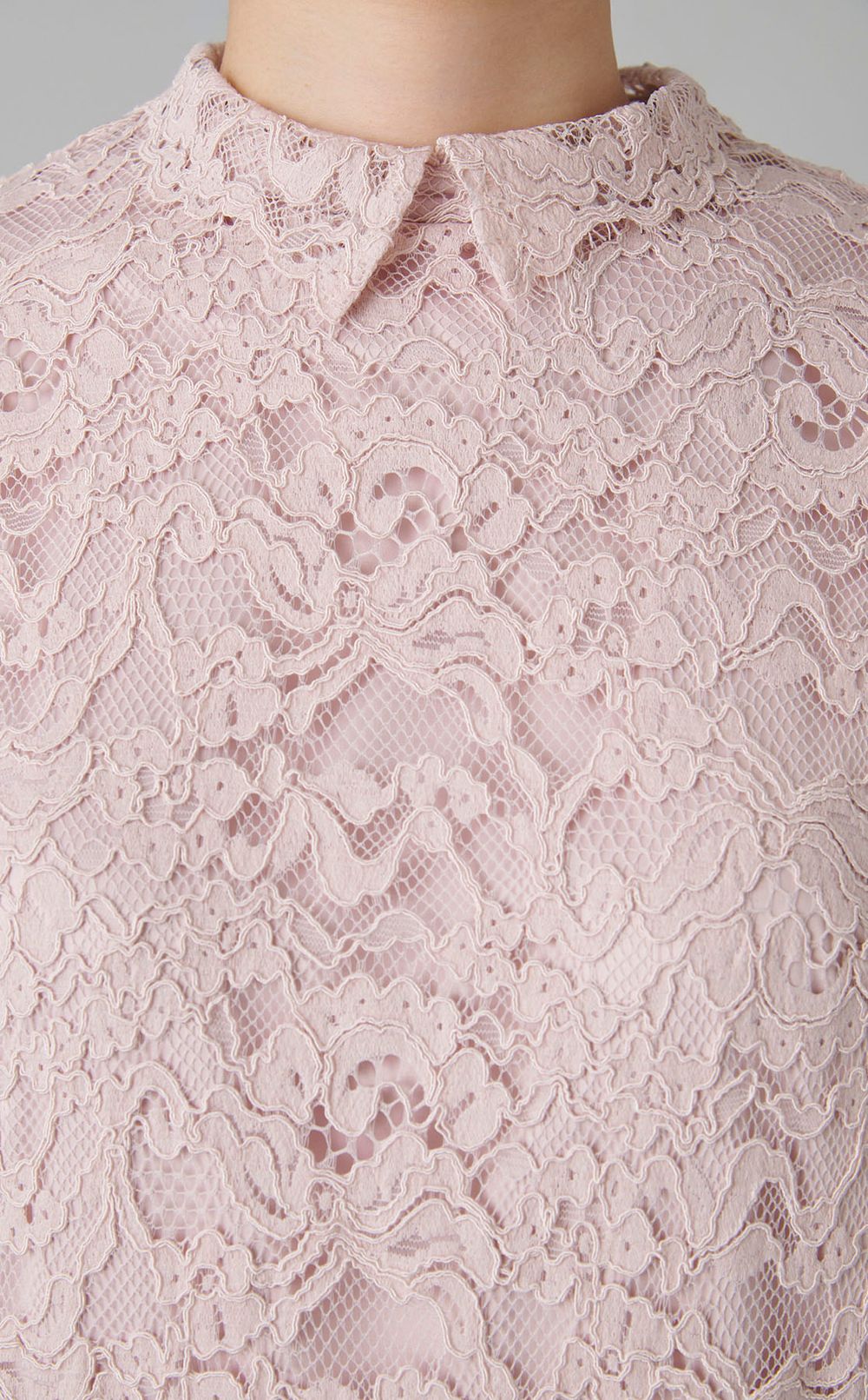 レースケープワンピース