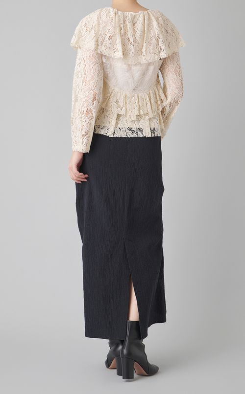 ラッフルレースブラウス