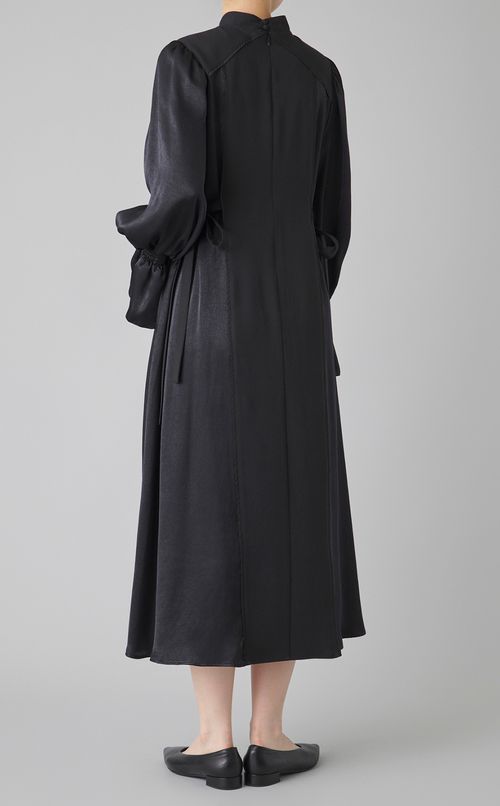 エンブロイダリーコンビワンピース