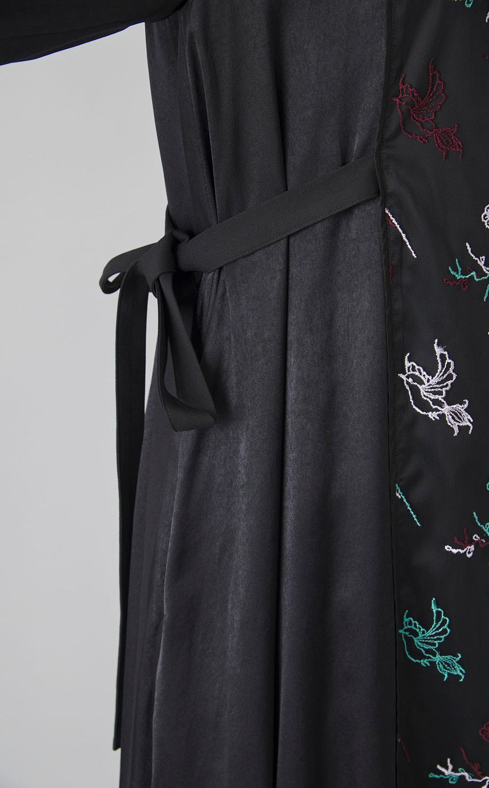 エンブロイダリーコンビワンピース