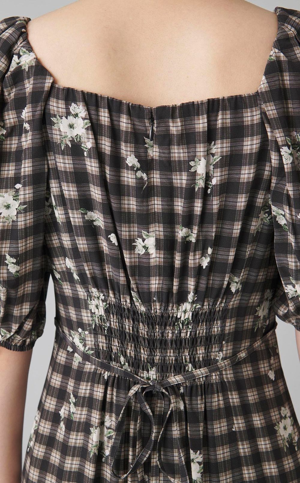 スクエアネックプリントワンピース