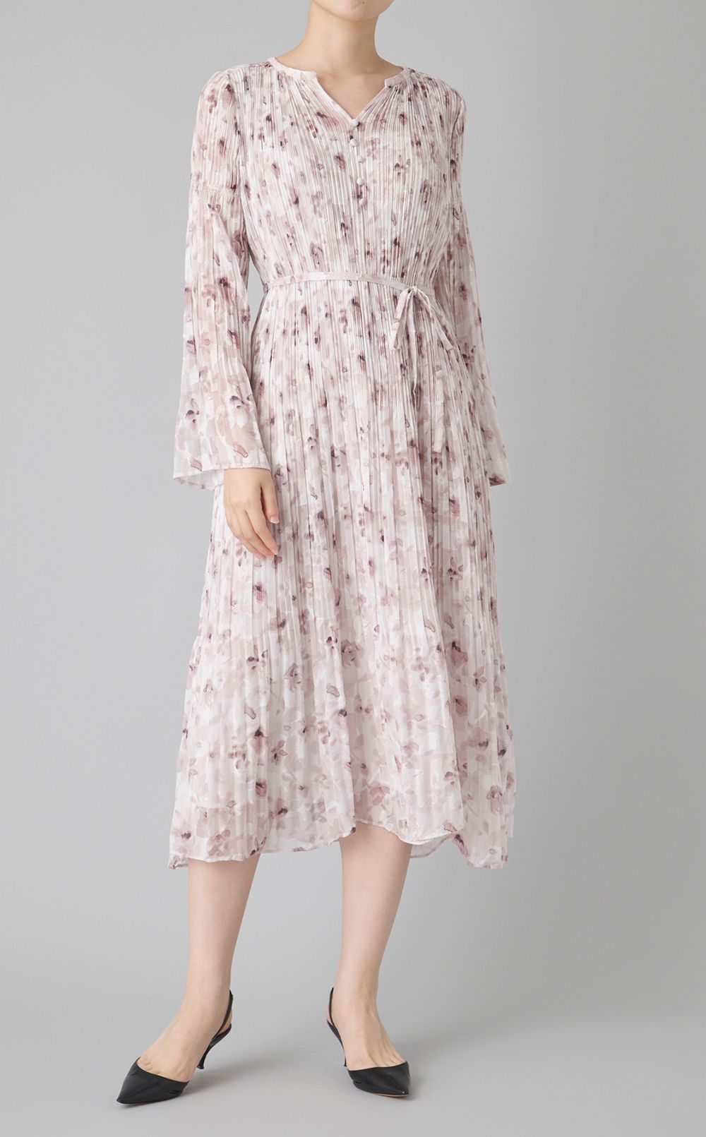 フラワープリントプリーツワンピース