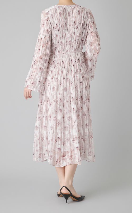 フラワープリントプリーツワンピース