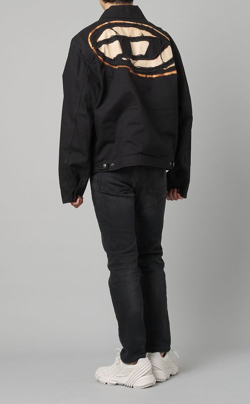 バックブリーチDロゴブルゾン