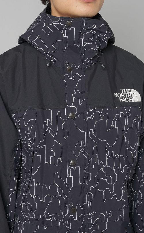 マウンテンライトジャケット