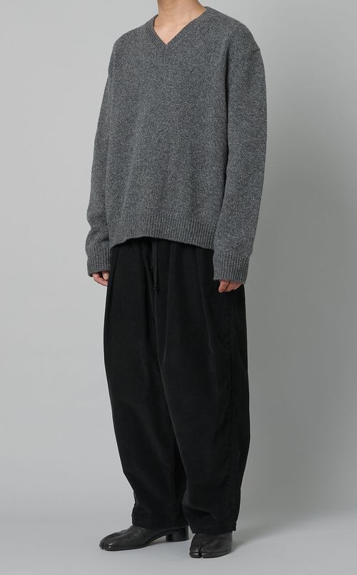 シェットランドVネックニット