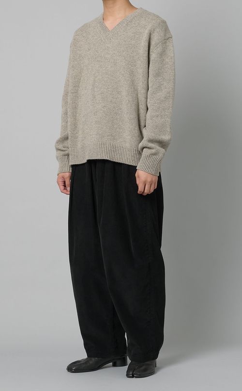 シェットランドVネックニット