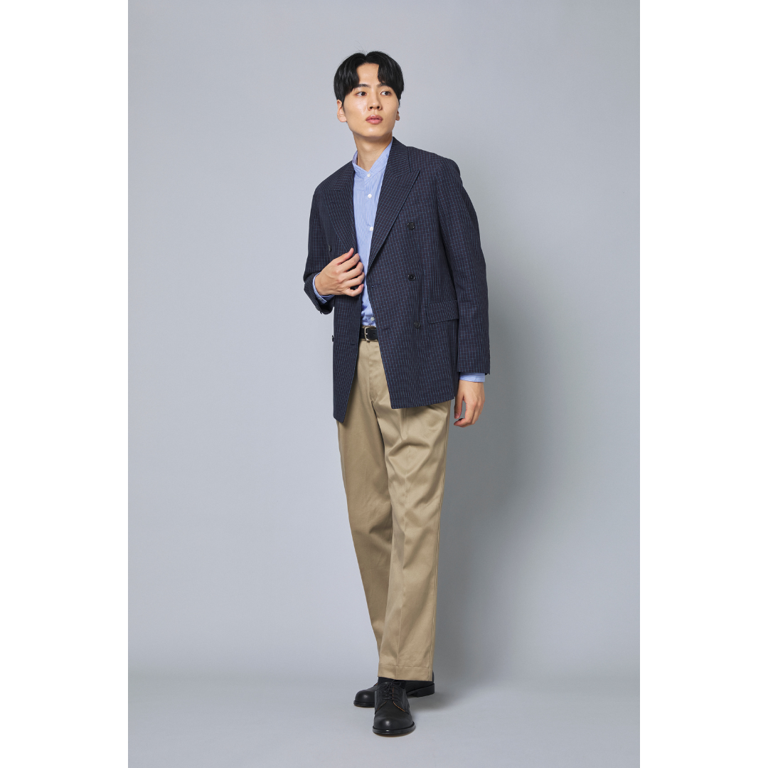 ネイビージャケット×チノパンの最高気温20度におすすめのメンズコーデ
