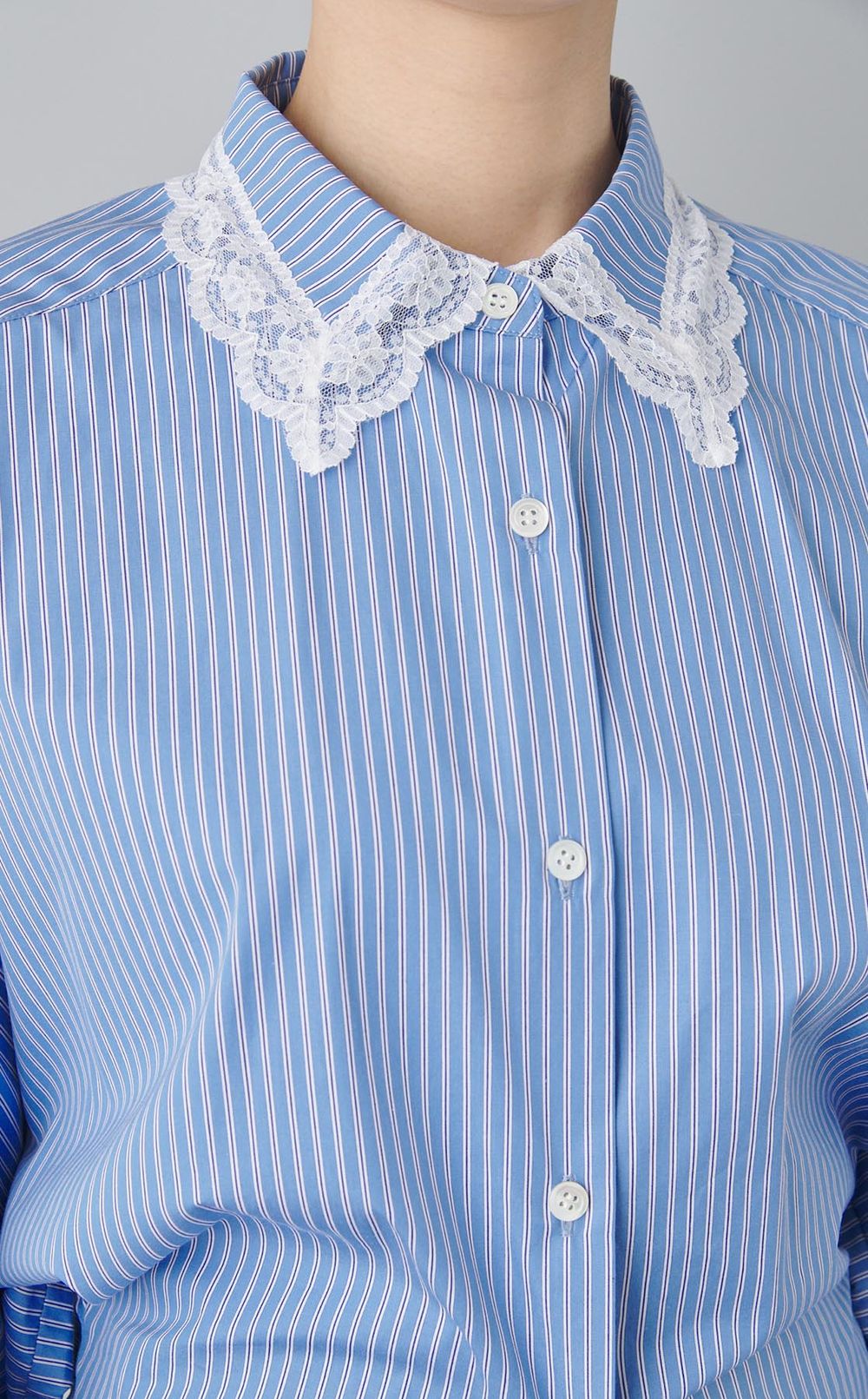 ストライプウエストシェイプレース付シャツ