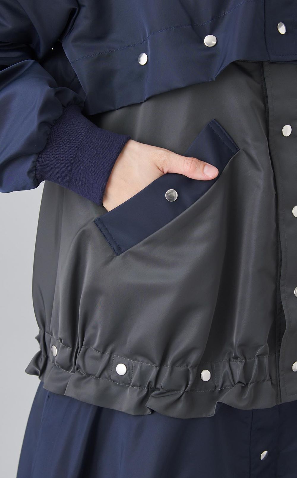 マルチウェイナイロンコート