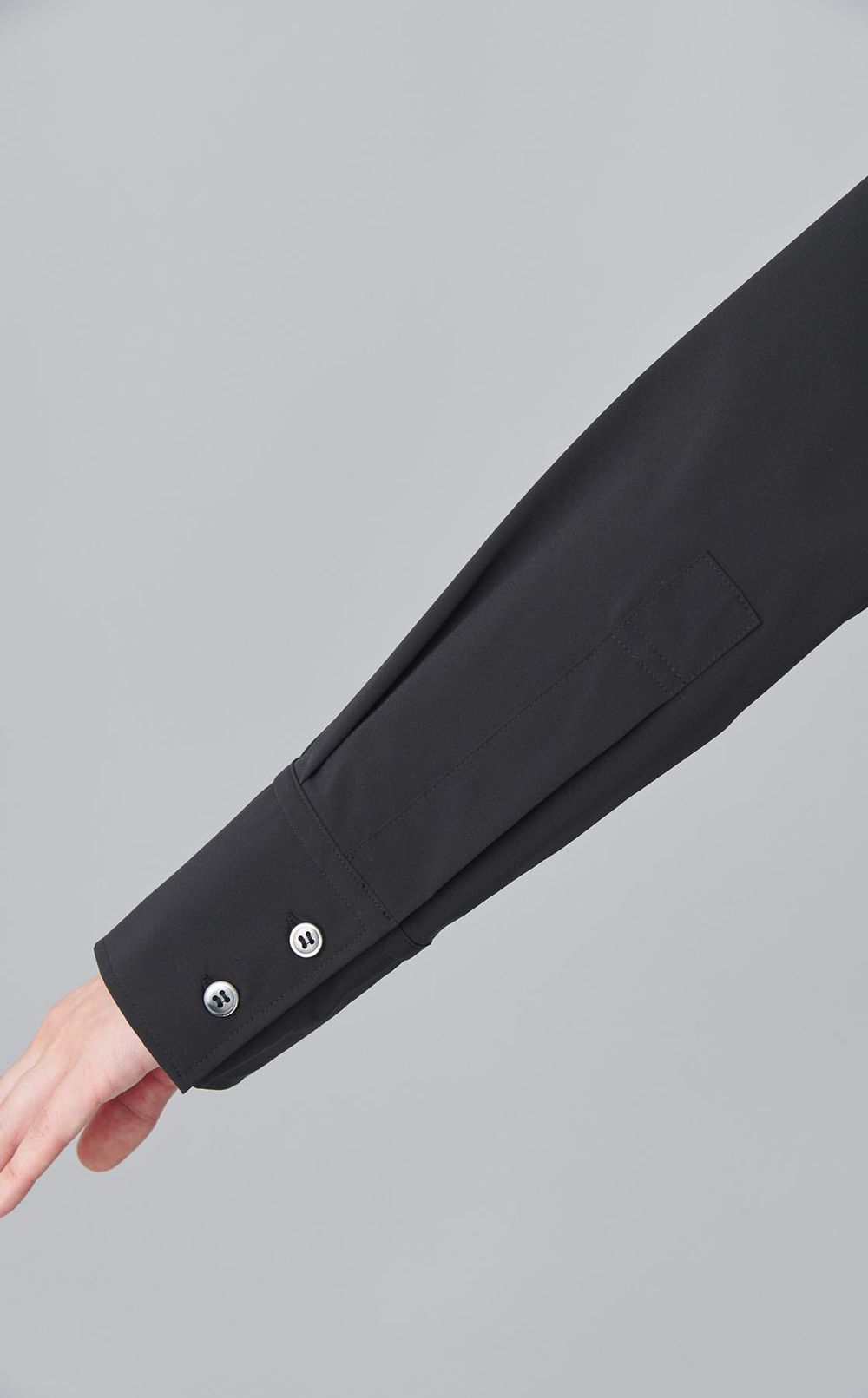 フラワープリントバックストラップシャツ