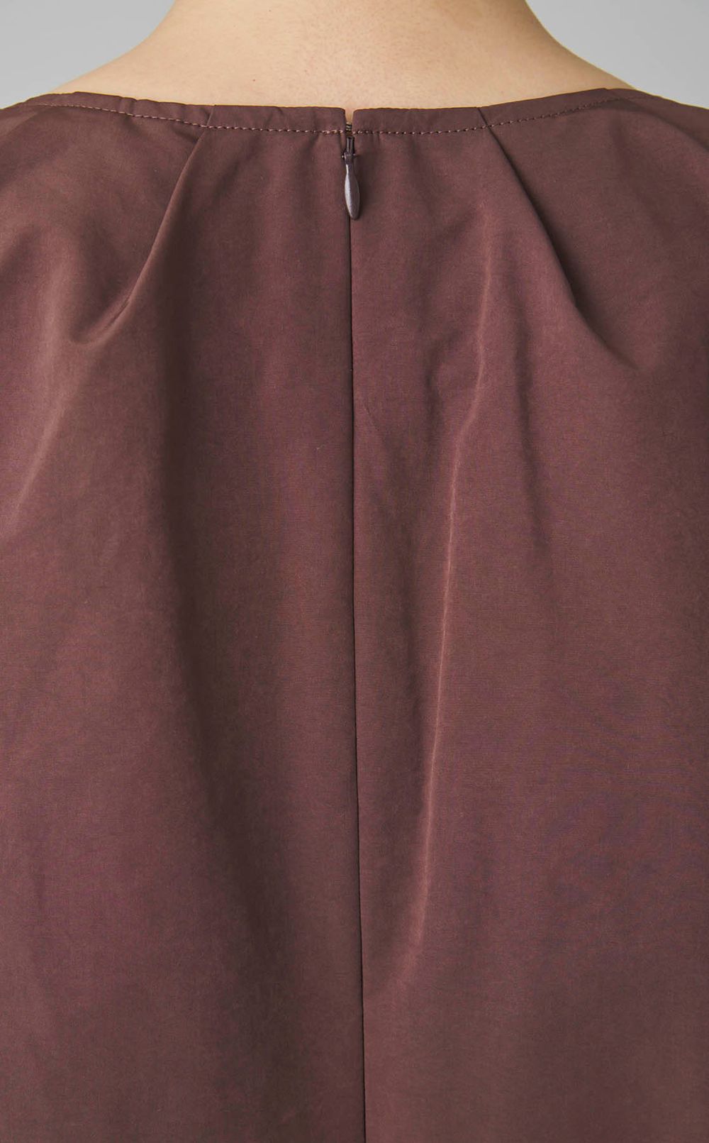 ギャザードレープピーチスキンドレス