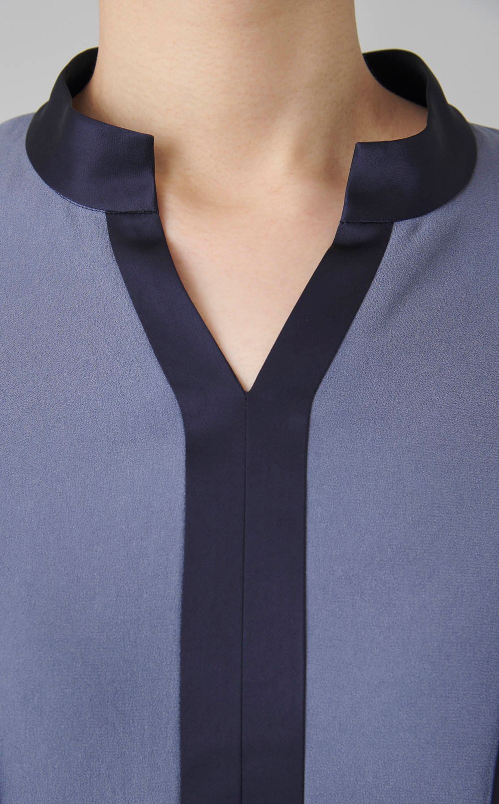 フラワーフレームレースドレス