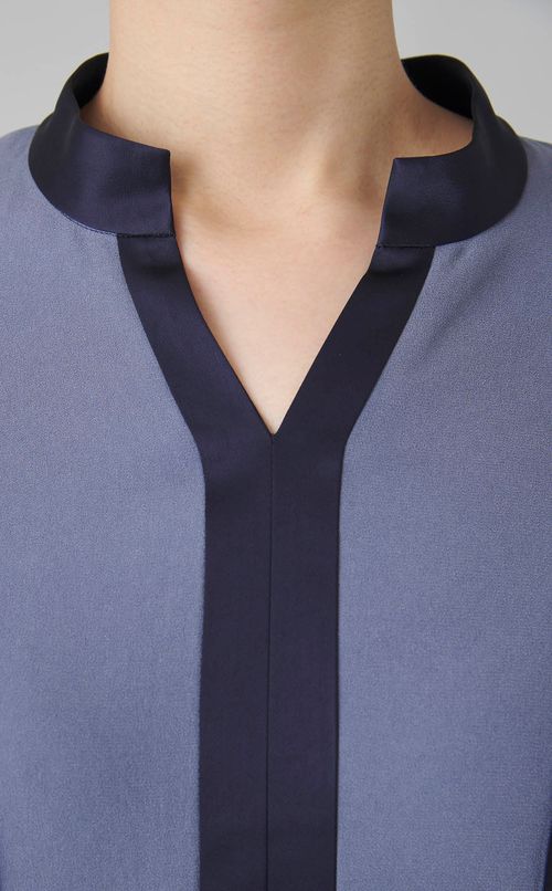 フラワーフレームレースドレス