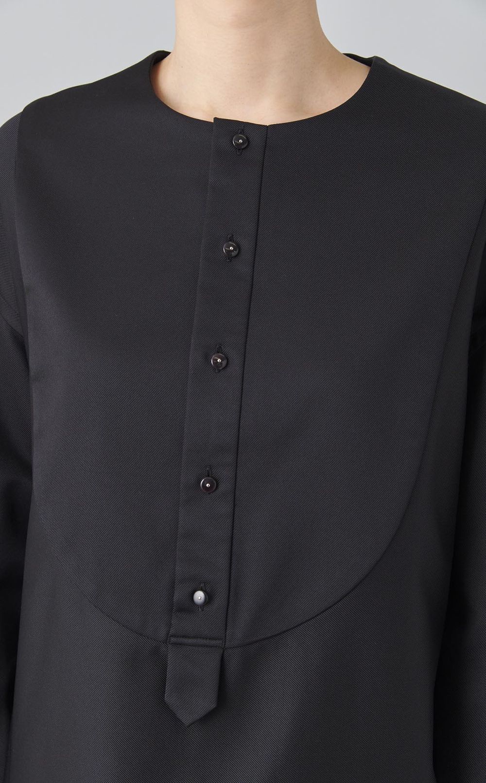 シルクポリエステルコクーンワンピース