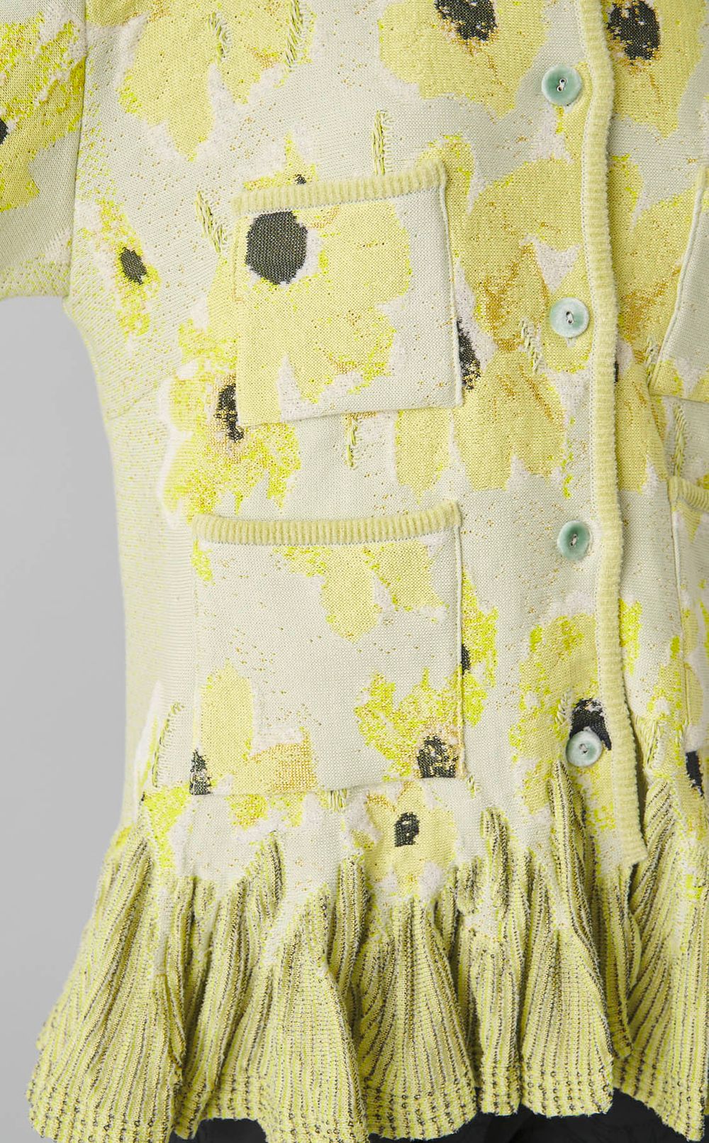 フラワージャガードノーカラージャケット