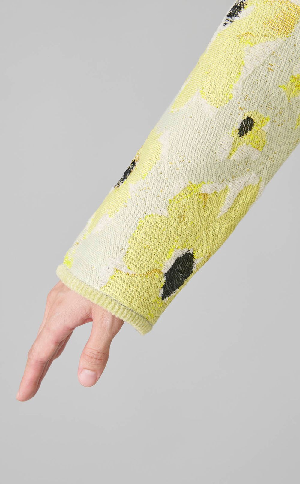 フラワージャガードノーカラージャケット