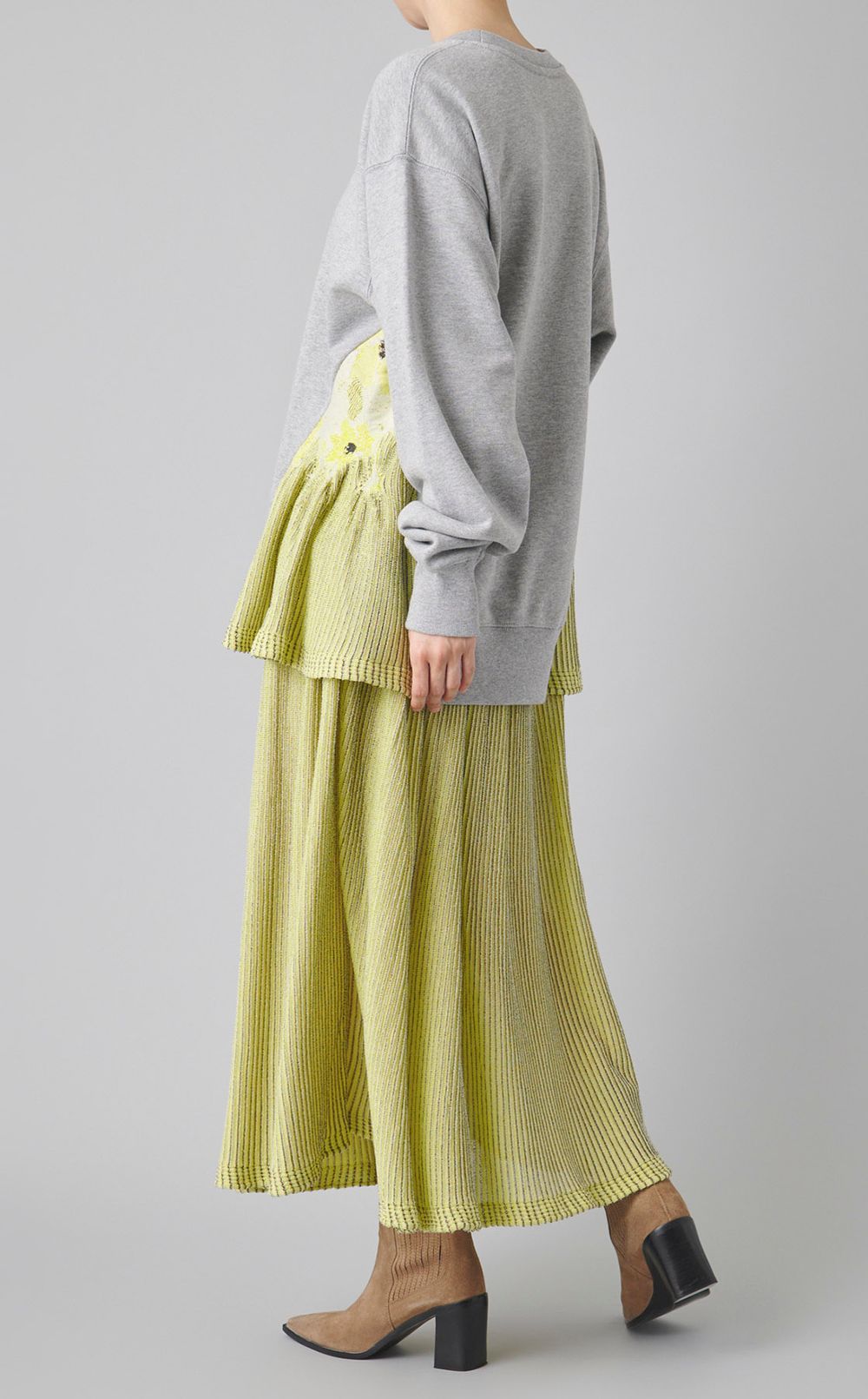 フラワージャガードフレアスカート