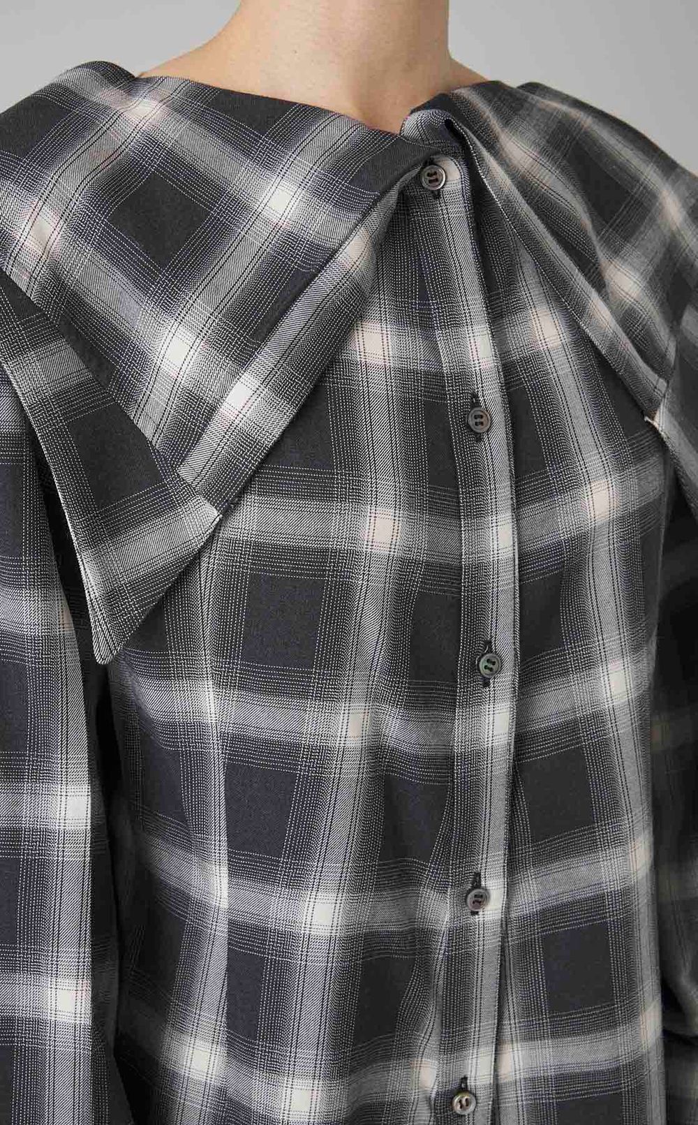 オンブレチェックビッグカラーワンピース